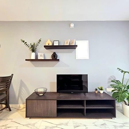 1Bd Beach Apartment Pafos Zewnętrze zdjęcie