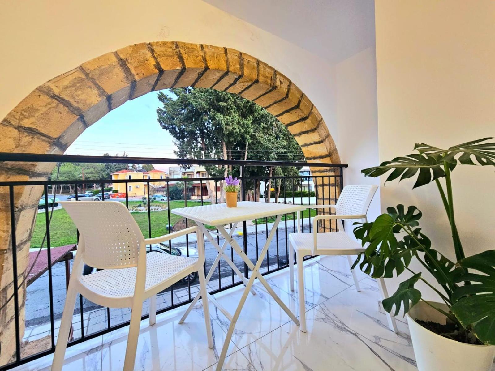 1Bd Beach Apartment Pafos Zewnętrze zdjęcie