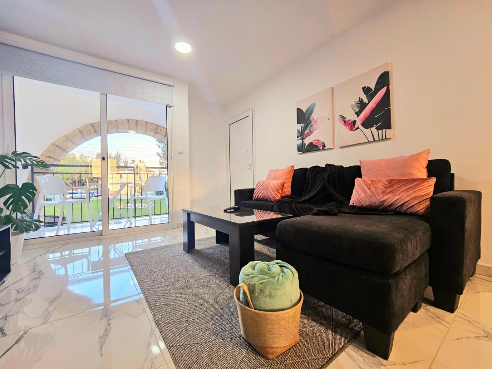 1Bd Beach Apartment Pafos Zewnętrze zdjęcie